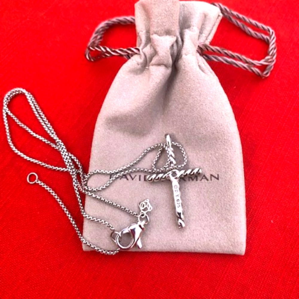 David Yurman 925 Silver Cross Necklace - Picture 4 of 6